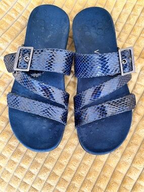 Vionic Blue Snake-Print Buckle Slide Sandals-10M